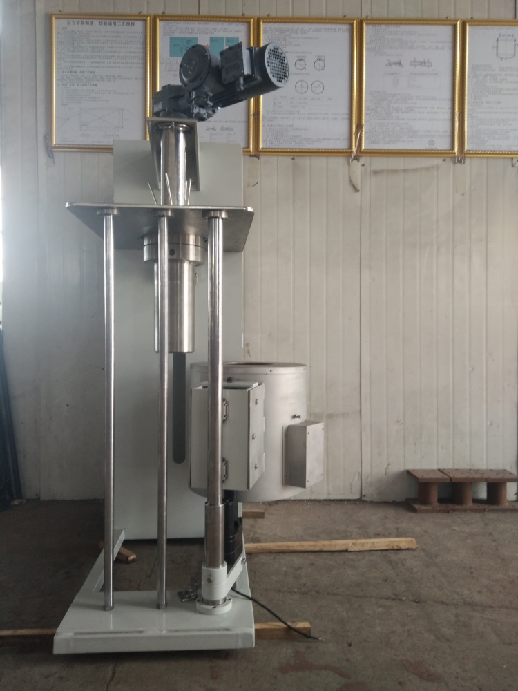 DFCF系列-釜體電動升降翻轉(zhuǎn)、加熱爐電動升降并可側(cè)移